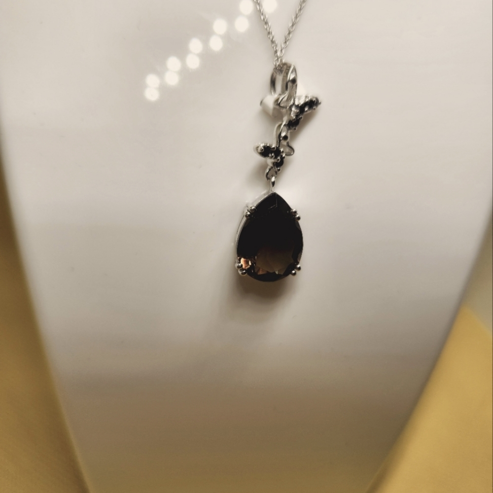 Ladies Necklace